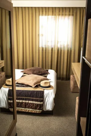 Image of Spacious Good-Value Accommodation! Near Place du Rochasson! Pets are Allowed!