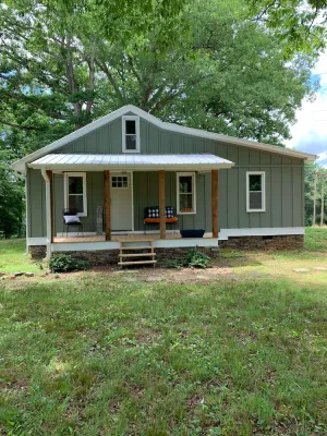Image of Cozy Cottage near the Dan River