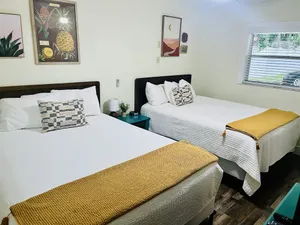 Image of 2  Q BEDS home away from home in DT, Safety Harbor