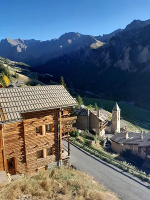 Image of Chalet Luxueux à 500 Mètres des Pistes Avec Terrasse Plein sud
