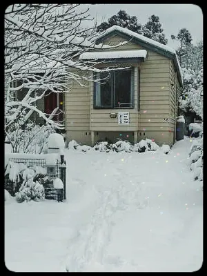 Image of Cat On The  Hat Cottage ~MeOw MeOw~\n5 stars 🌟🌟🌟 🌟 🌟 😻 property