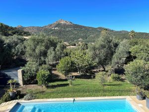 Image of Charming 4-bedroom villa with private pool