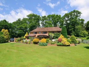 Image of This wing of a larger property makes the perfect space for couples to enjoy an escape in Hampshire.
