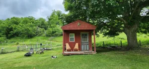 Image of Lil Red Ranch House so secluded yet only 10 mins from town.