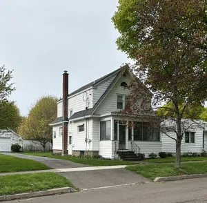 Image of Charming 3 BRM family home in quiet neighborhood. 2 blocks from Lake Ontario.