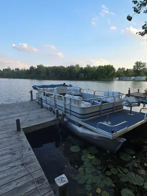 Image of 3 Bedroom, 2 Bath Home, Private Fishing, Swimming Lake in Sister Lakes