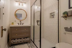 Image of Queen Anne Eclectic Apartment