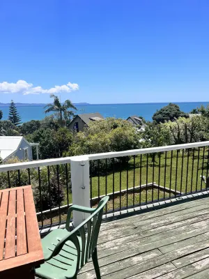 Image of Classic kiwi bach in Cable Bay