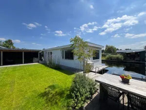 Image of NEW - Private Cabin - on a lake near Amsterdam