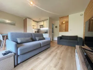 Image of Studio Cosy Proche Centre de Samoëns, Balcon, Parking & Proche Ski-Bus, Rénové avec Goût - FR-1-624-159