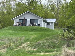 Image of Island Lake Cabin
