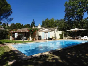Image of Villa with private pool in peaceful setting near the centre of Flayosc