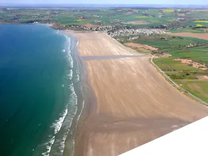 Image of Beautiful duplex in Saint-Nic Pentrez, 100m from the beach.