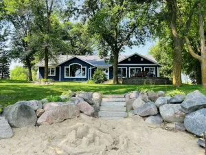 Image of “If you’re lucky enough to stay on West Norway Lake, you’re lucky enough!”