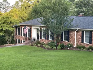 Image of Master’s Week Special! 5 Bedroom 3 Bath located near beautiful downtown Aiken.