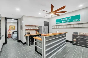 Image of Relaxing at the Spacious Madison for Traveling Professionals
