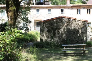 Image of Gîte \"Tiretaine\" with garden by the river, near Clisson