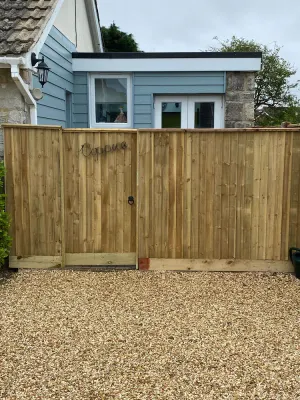 Image of Coppice, Entire 1 bedroom annex, pet friendly. EV Charger.