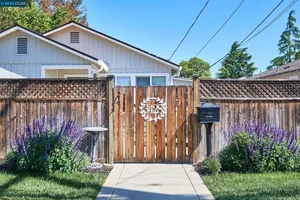 Image of Cozy Guest House close to Downtown!