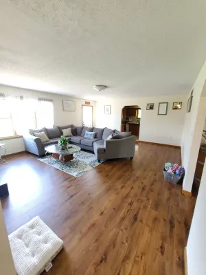 Image of ***New Listing*** Big Families! Pet Friendly! <br>Fishing, Hunting & More!!