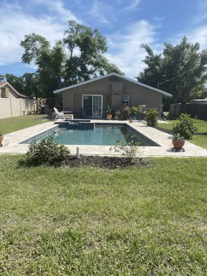 Image of Salt water pool house near beach for monthly rental