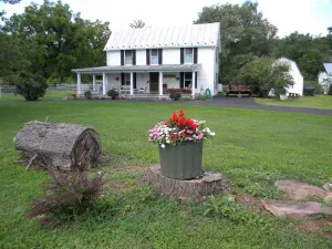 Image of Peace, quiet & relaxation!  Family friendly home.