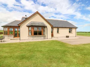 Image of KILNARY COTTAGE, country holiday cottage, with open fire in Pitmedden