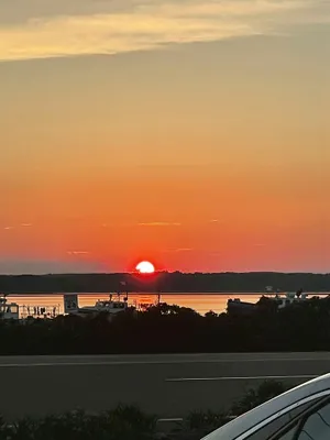 Image of Beautiful sunset views\/Central AC\/4 Bedroom 2 Bathroom Home