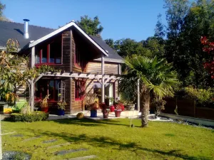 Image of Private, quiet accommodation in architect-designed house with pool, spa, private garden