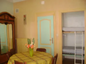 Image of Studio apartment very well located in LA BOURBOULE