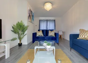 Image of Voguish 3BR Home in Huyton