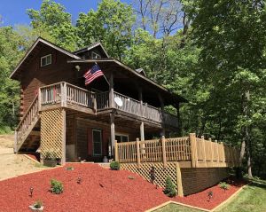 Image of Secluded cabin in the woods with great views of Mother Natures finest