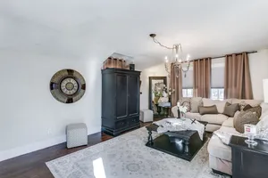 Image of Close to airport and walking distance to restaurants and shopping