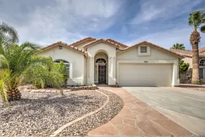 Image of Quiet, Cute, Clean Home in South Phoenix\/Ahwatukee
