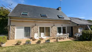 Image of Beg Meil family home