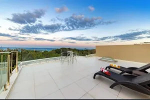 Image of Absolute Beachfront Luxury home with amazing views