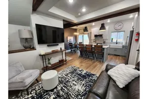 Image of Style and comfort in Helena! Easy access to any part of Helena. No cleaning fees
