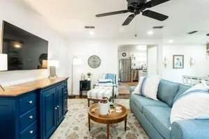 Image of M'Homestead Cottage - 2BR 1BA - Walk to Tech