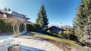 Image of ** Charming  Chalet 100m walk to Piste and pleasant walk into central Villars **
