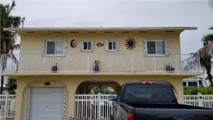 Image of Beautiful Keys  Getaway! Located on deep water canal for quick access to