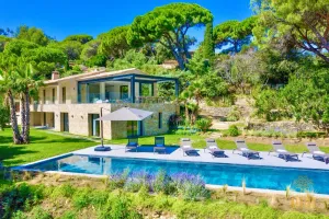 Image of Beautiful, quiet villa with sea view