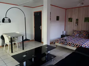 Image of very quiet studio fully equipped 500 m from the lake with barbecue, garden furniture