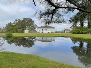 Image of Getaway Cottage - Water Front - Water Access - Fenced yard, NO LINENS