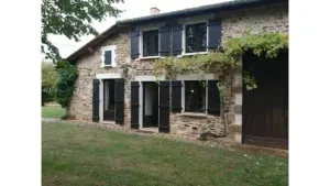 Image of The big house in the heart of the greenery