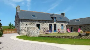 Image of Cottage 12 or 14 seats group (2 ch RMCs in stone farmhouse with garden)