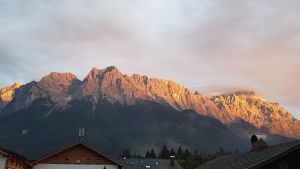Image of with 3 balconies and with Zugspitzblick