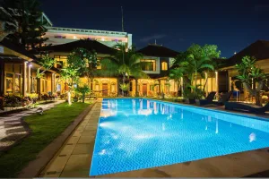 Image of Easy Surf Camp