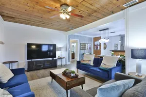 Image of King Bed Entire Home with Kitchen near ACU Abilene, Zoo