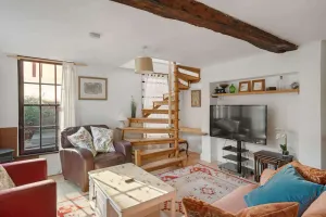 Image of Grade II Listed Cottage in Central Taunton