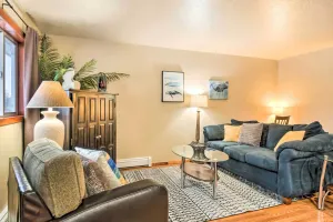 Image of Serene Kenai Condo < 4 Mi to Kenai Beach!